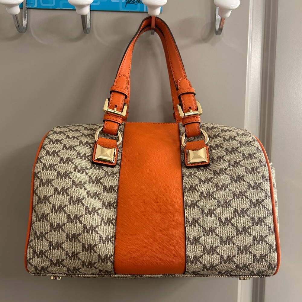 Michael Kors Orange and Cream Handbag